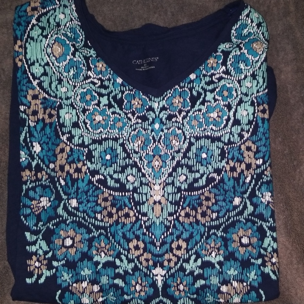 Multi colored medallion tshirt